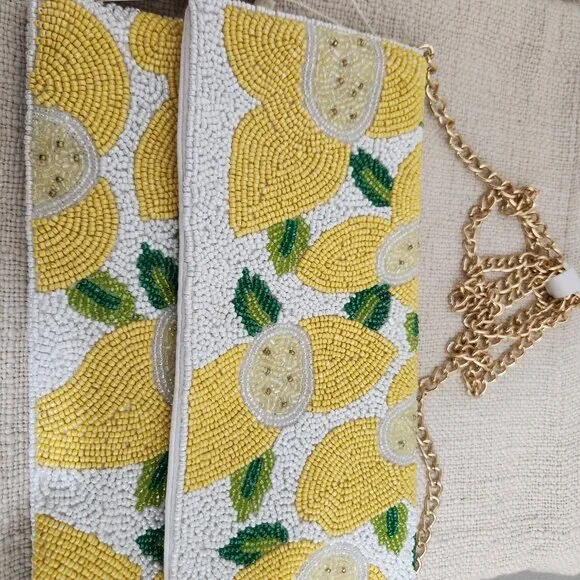 Lemon beaded crossbody made in India - Picture 3 of 6